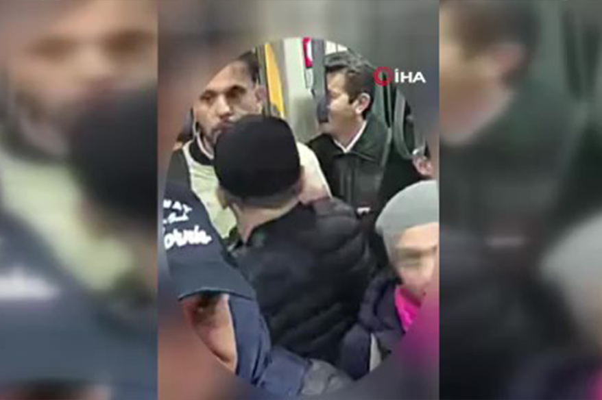 İstanbul’da 2 hırsız metro ve tramvaylarda turistlerin paralarını çaldı: O anlar kamerada