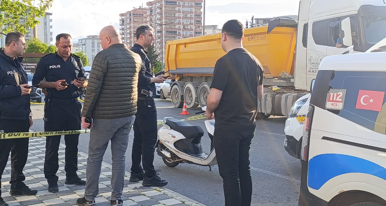 Kahramanmaraş’ta bir şahsın husumetlisine silahla ateş ettiği sırada, olay yerinden motosikletle geçen ve kurşunların isabet ettiği 2 çocuk yaralandı. Polis ekipleri, kaçan şahsın yakalanması için çalışma başlattı.