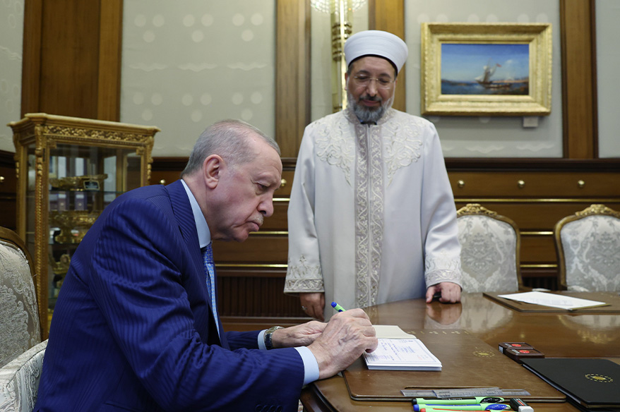 Cumhurbaşkanı Erdoğan, Türkiye Diyanet Vakfına kurban bağışında bulundu