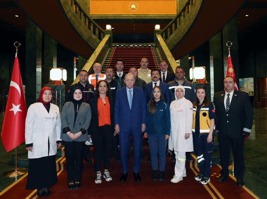 Cumhurbaşkanı Erdoğan, işçi ve işveren temsilcilerini kabul etti