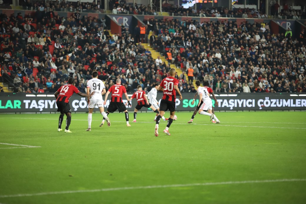 Trendyol Süper Lig: Gaziantep FK: 0 - Beşiktaş: 2 (Maç sonucu)