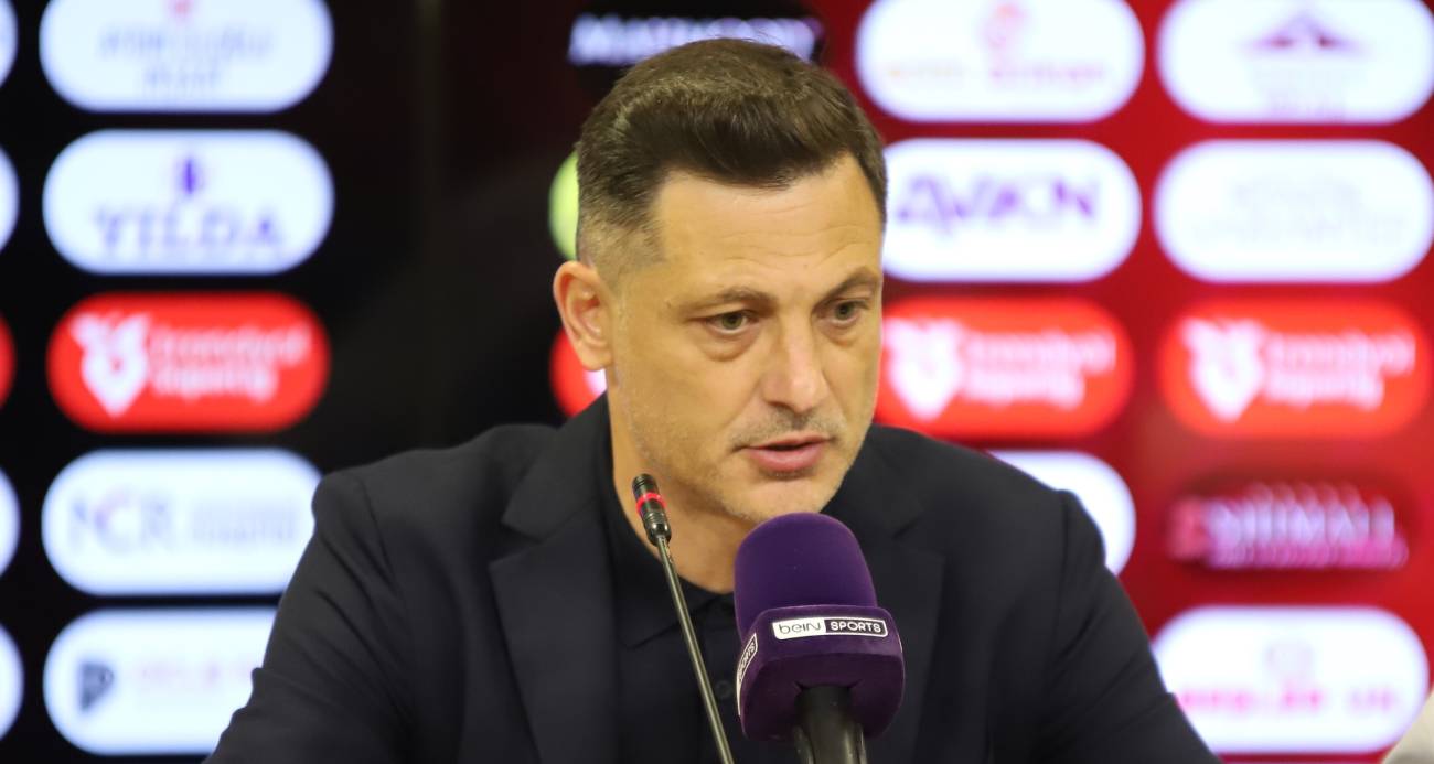 Gaziantep Futbol Kulübü Teknik Direktörü Mirel Radoi, 2-0 mağlup bitirdikleri Beşiktaş maçının ardından, "Bizim için sonuç biraz acı oldu" dedi.