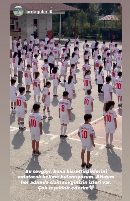 Yüzlerce öğrencinin 
