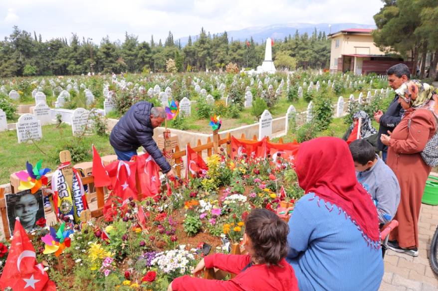 Kahramanmaraş’ta okul saldırısında ölenler unutulmuyor
