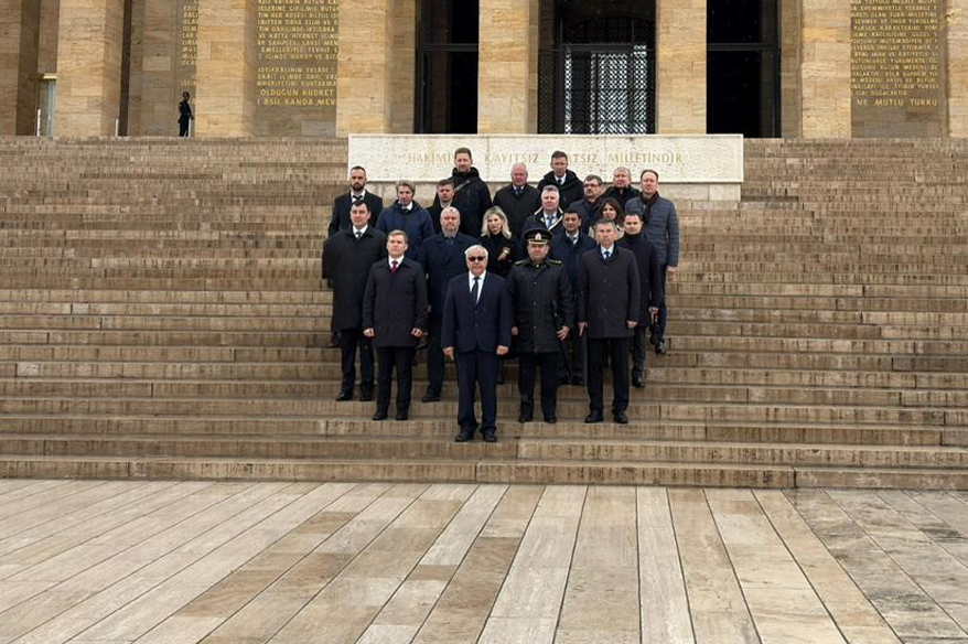 Rusya’nın Ankara Büyükelçisi Vershinin’den Anıtkabir’e ziyaret