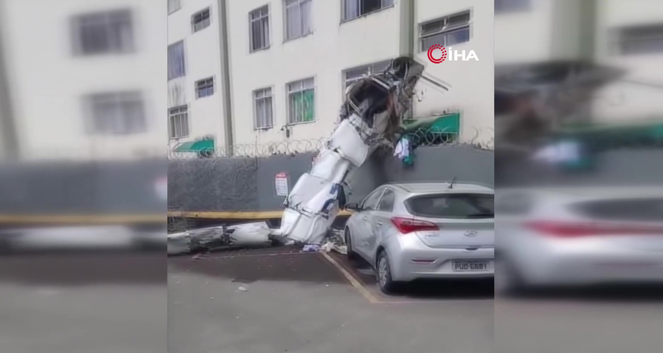 Brezilya’da küçük uçağın bir apartmana çarpması sonucu 4 kişi yaralandı.