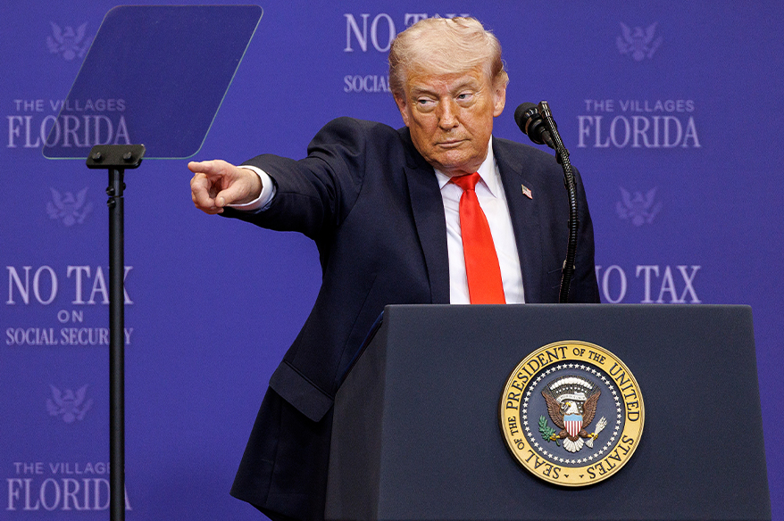 Trump: "(İran) Onlar için olabilecek en iyi şey, bizim ateşkesi yürürlükte tutmamızdır"