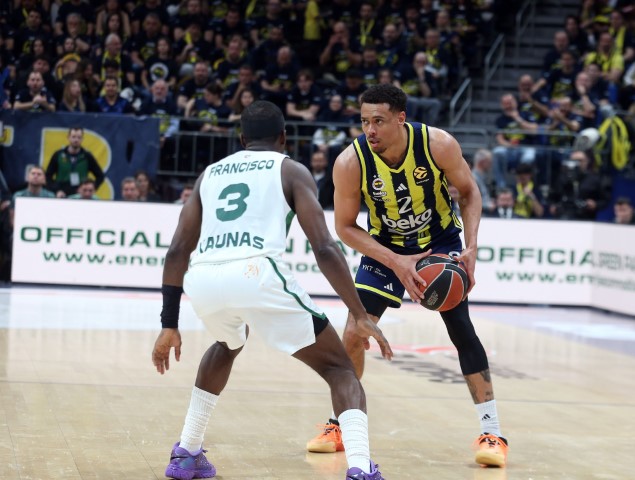 Fenerbahçe, 8. kez Final Four için parkede