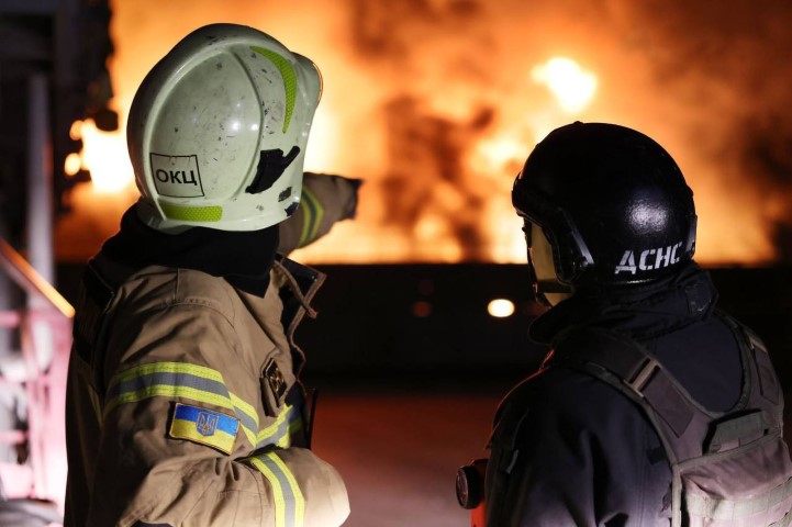 Rusya, Ukrayna'da gaz üretim tesislerini vurdu: 5 ölü