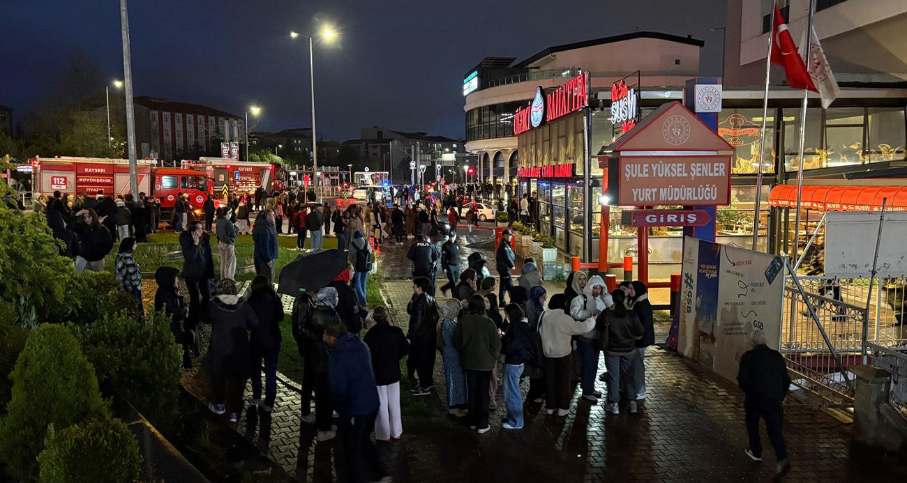 Kayseri’nin Talas ilçesinde bir kız öğrenci yurdunda iddiaya göre prizden çıkan yangın paniğe neden oldu. Öğrencilerin sokağa döküldüğü yangın büyümeden söndürüldü. Ayrıca yağışlı havada ıslanan öğrencileri çevredeki esnaf işletmesine alarak çay ikram etti.