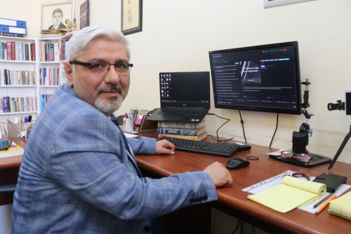 Medya editörlerini endişelendirecek haber: Sivas Cumhuriyet Üniversitesi yapay zekâ tabanlı çalışan medya editörü geliştirdi