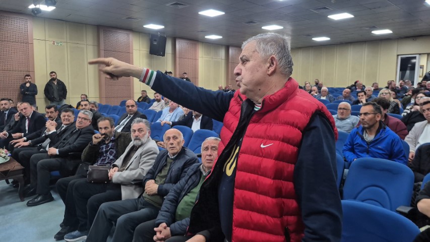 Küme düşen Bartınspor’da tartışmalı kongre