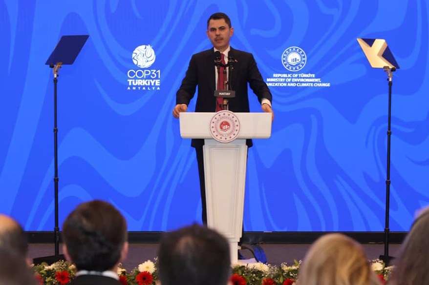 Bakan Kurum: "Üretim hızımızı saatte 23, günde 550 konuta ulaştırdık"