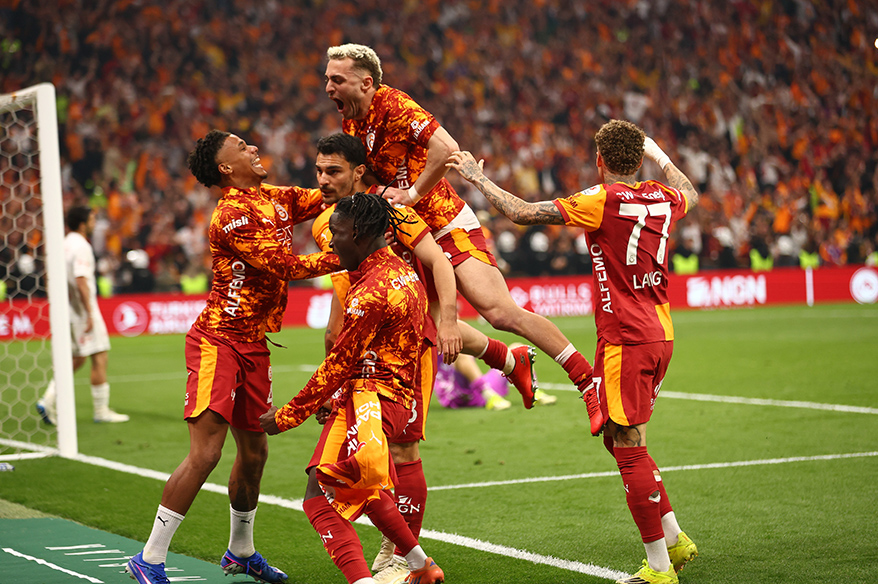 Galatasaray üst üste 4. kez şampiyon