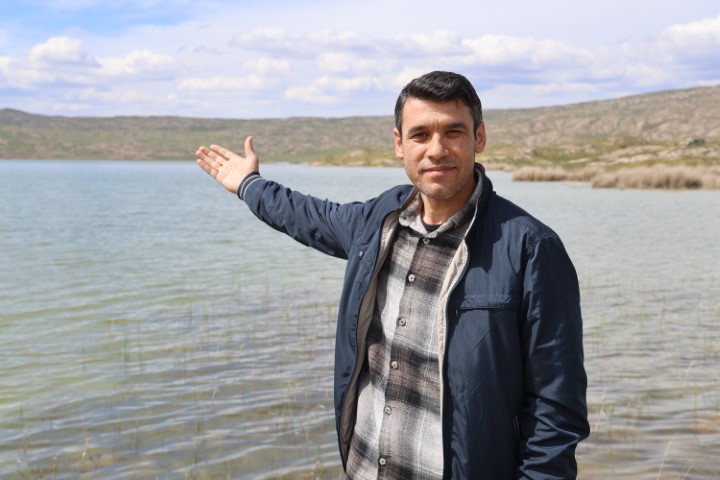 Sivas’ta kar eridi yağmurlar arttı, kentin en büyük gölü taştı