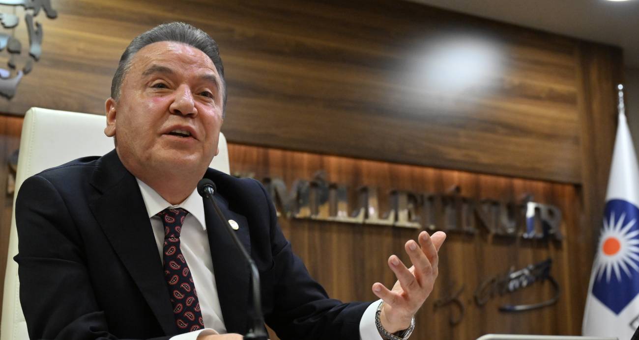 Etkin pişmanlık yasasından faydalandığı ileri sürülen tutuklu eski Antalya Büyükşehir Belediye Başkanı Muhittin Böcek ile Mustafa Gökhan Böcek’in, Antalya Cumhuriyet Başsavcılığı tarafından yürütülen soruşturma kapsamında ifadeleri alındı.