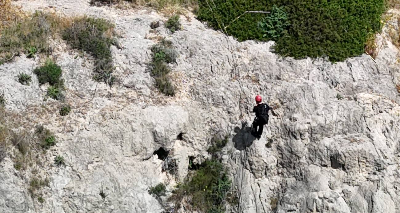 Maltepe'de "kargoyla" uyuşturucu teslimatına baskın: 5 bin 400 gram marihuana ele geçirildi