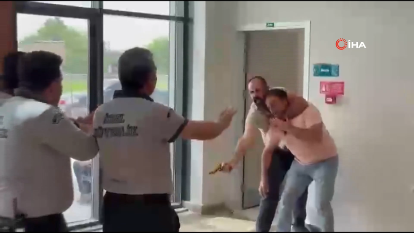 Nizip Devlet Hastanesi&rsquo;nde ger&ccedil;eği aratmayan rehine tatbikatı