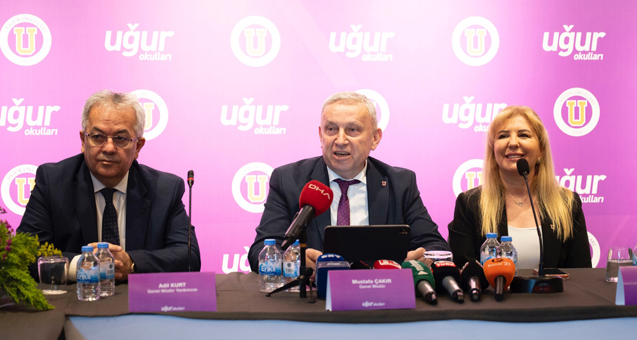 Uğur Okulları Denizli Merkezefendi’deki yeni binasında hizmete başlıyor. Uğur Okulları Genel Müdürü Mustafa Çakır, modern eğitim altyapısı, güçlü akademik kadro, teknolojik donanımı ve öğrenci odaklı yaklaşımla Denizli’de eğitim hayatına önemli katkı sunmayı hedeflediklerini söylerken, yeni dönemde yeni bir kampüsle girecek olmaktan çok mutlu olduklarını belirtti.