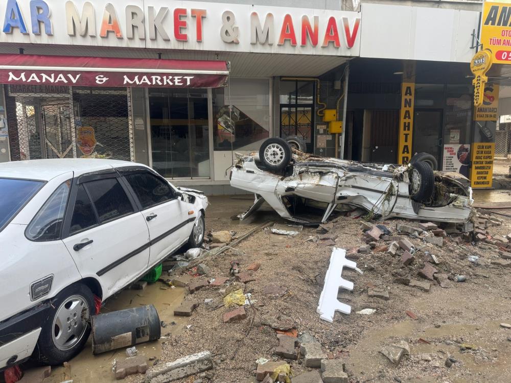 Selin vurduğu Havza’da yaralar sarılıyor: Tüm ekipler sahada
