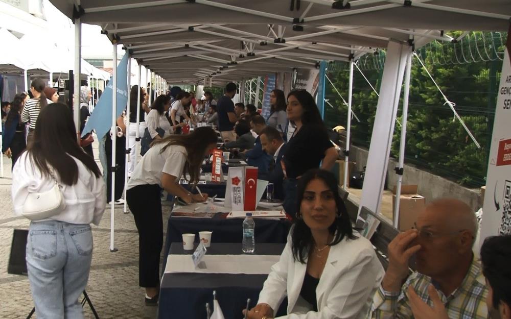 Geleceğin sağlıkçıları, sektör temsilcileriyle buluştu