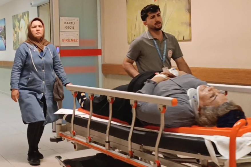 Bursa’da balkondan düşen kadın ağır yaralandı