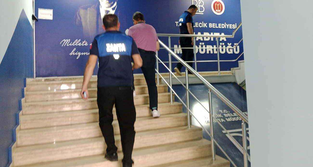 Bu da ’yeni nesil’ dilencilik, kapı kapı dolaşarak nakit ya da IBAN numaralarına para istiyorlar