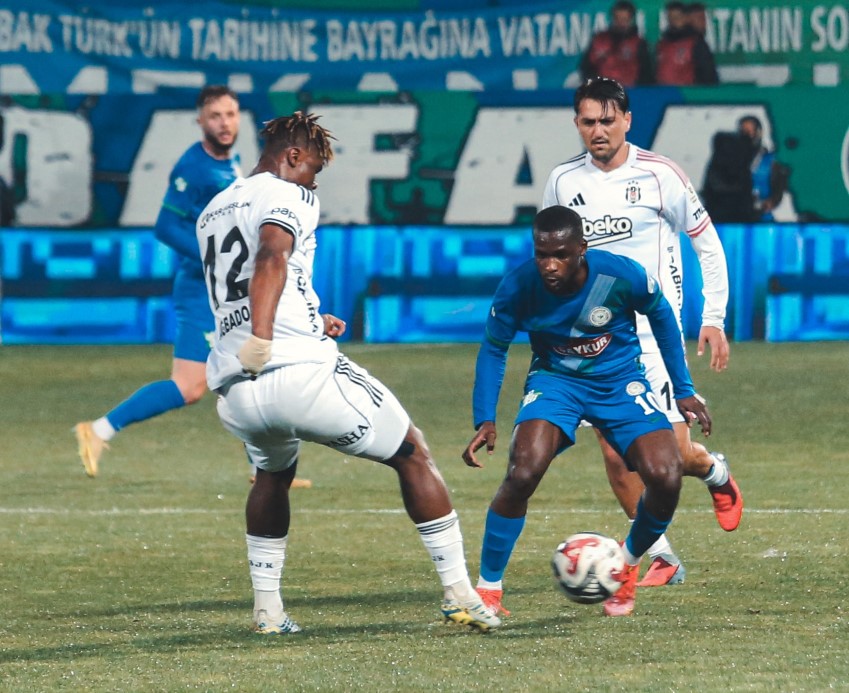 Tredyol Süper Lig: Çaykur Rizespor: 2 - Beşiktaş: 2 (Maç sonucu)