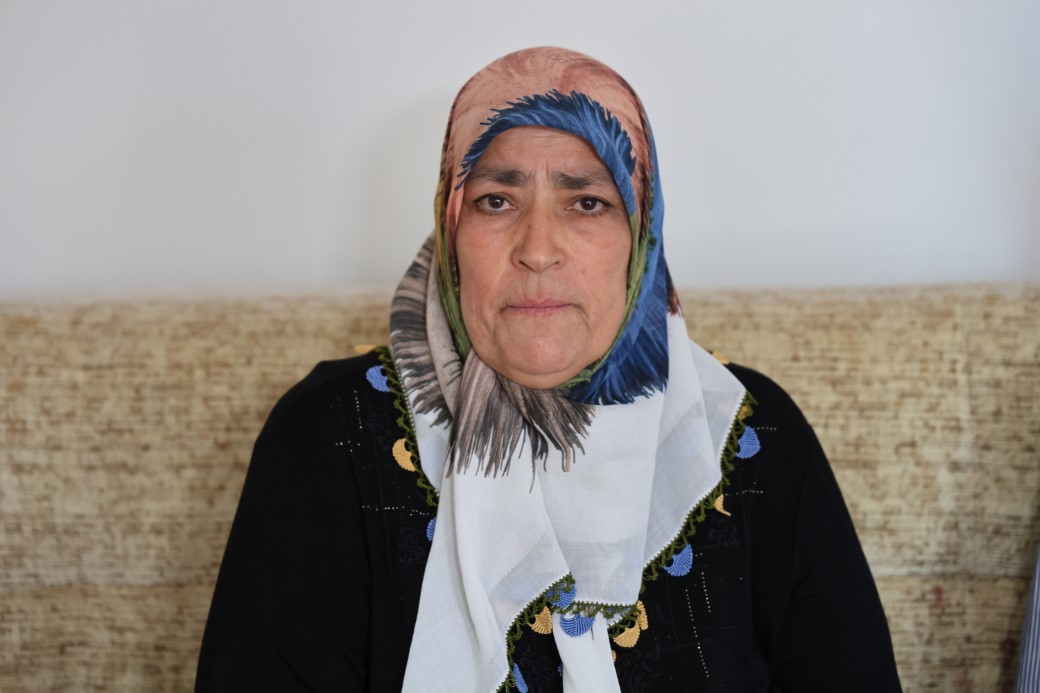 Yaşlı çift, ev almak için biriktirdikleri 2 kilogram altını dolandırıcılara kaptırdı