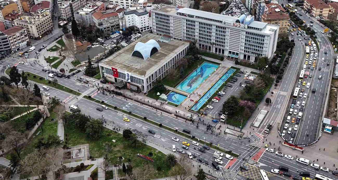 İstanbul Büyükşehir Belediyesi’ne (İBB) bağlı Boğaziçi Yönetim A.Ş.’ye yönelik yürütülen soruşturma kapsamında İstanbul merkezli 6 ilde düzenlenen operasyonda 57 kişi gözaltına alındı.