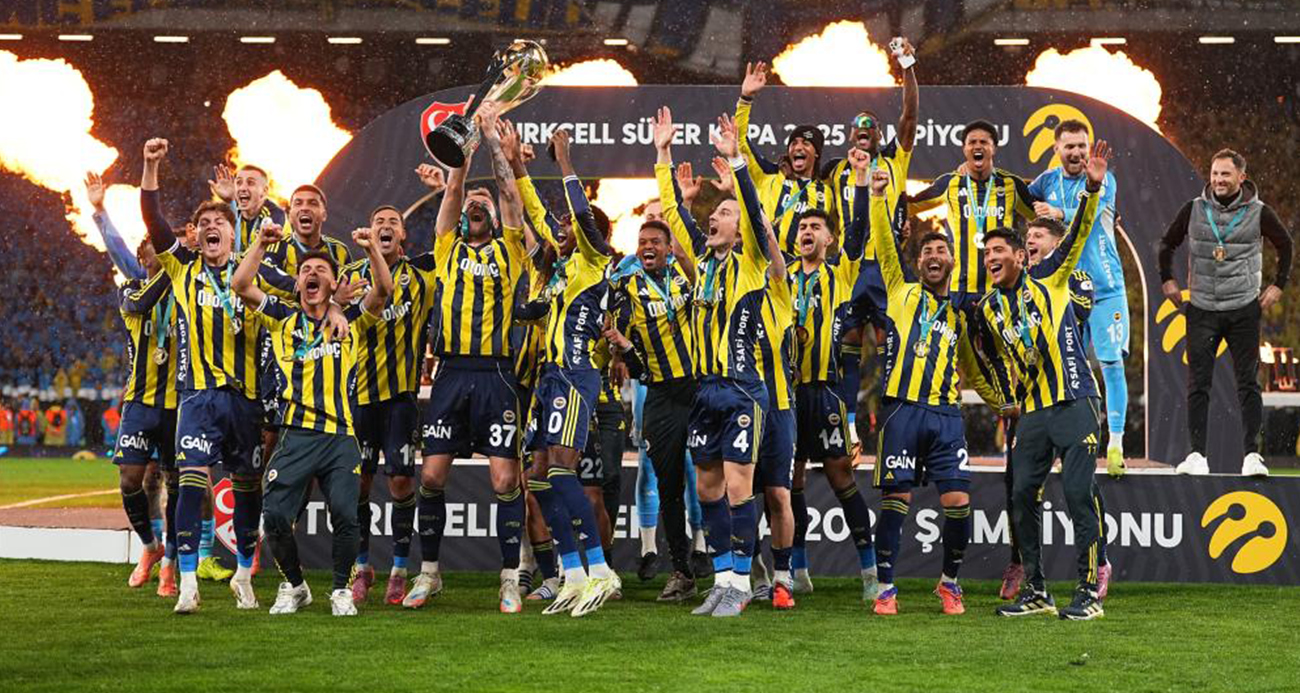 Fenerbahçe’nin şampiyonluk hasreti 12 yıla çıktı, sezonu 1 kupayla kapattı
