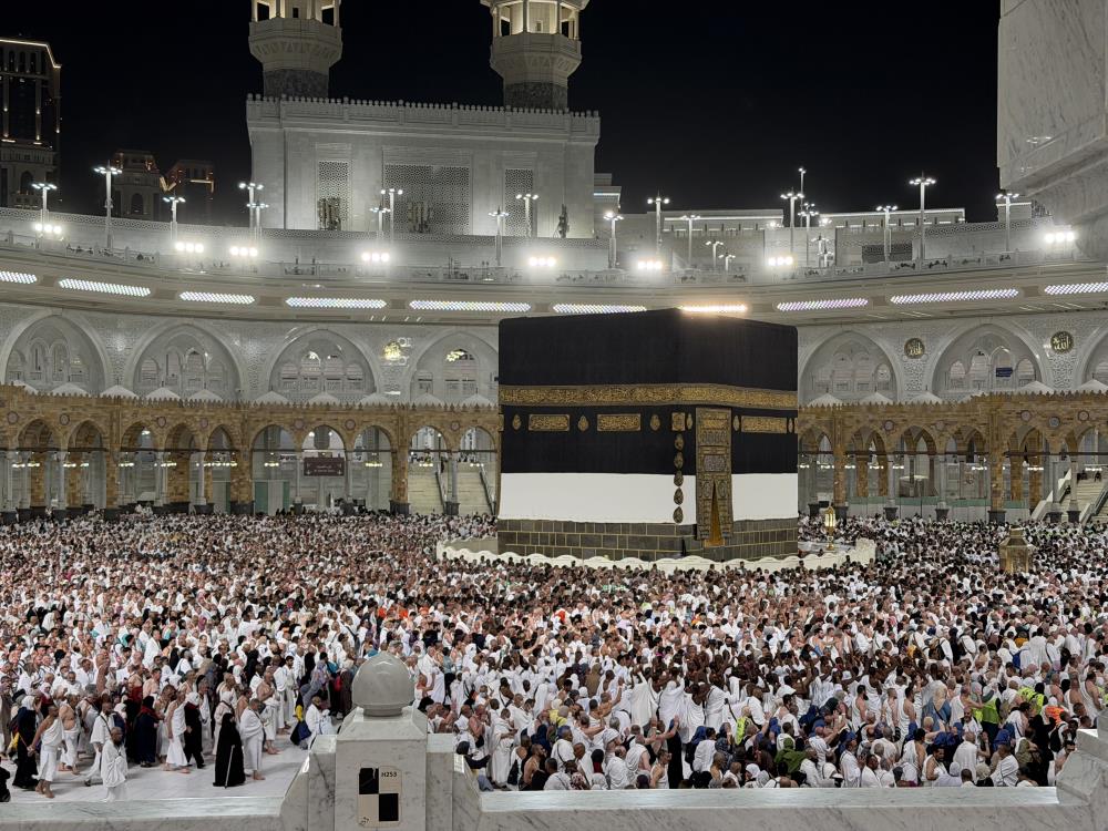Hacı adayları akın akın Kabe-i Muazzama’ya koşuyor