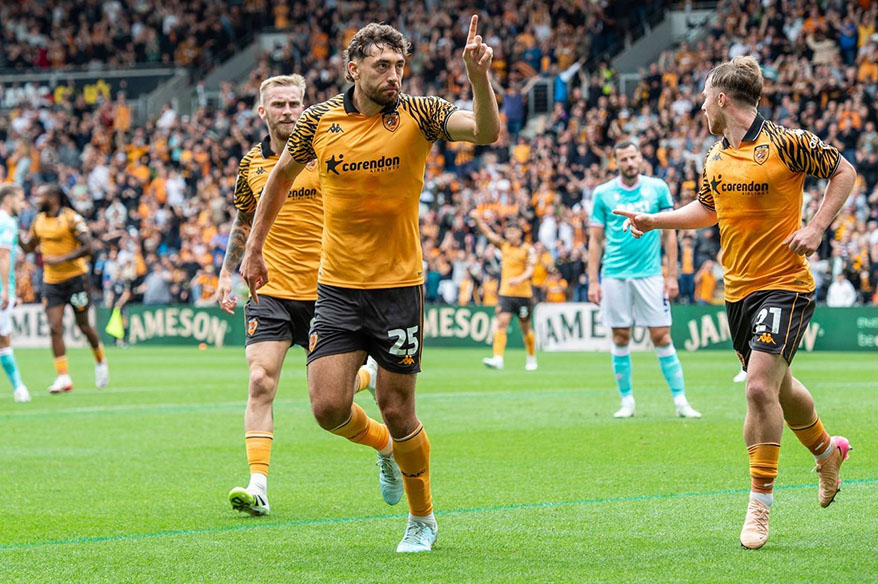 Hull City, Premier Lig için sahaya çıkacak