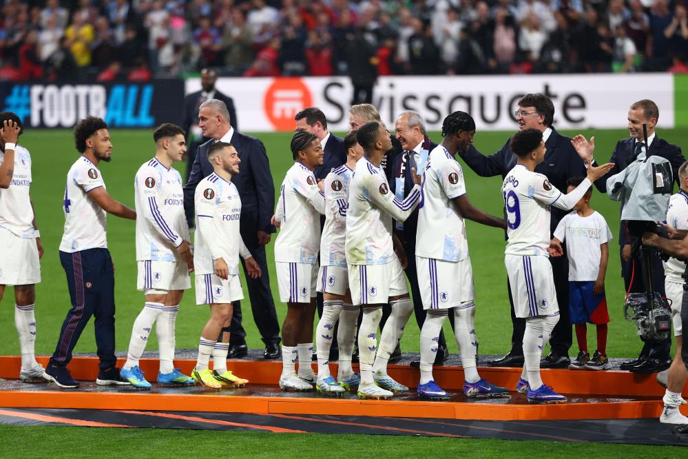 İngilizler İstanbul'da yine güldü! UEFA Avrupa Ligi şampiyonu Aston Villa