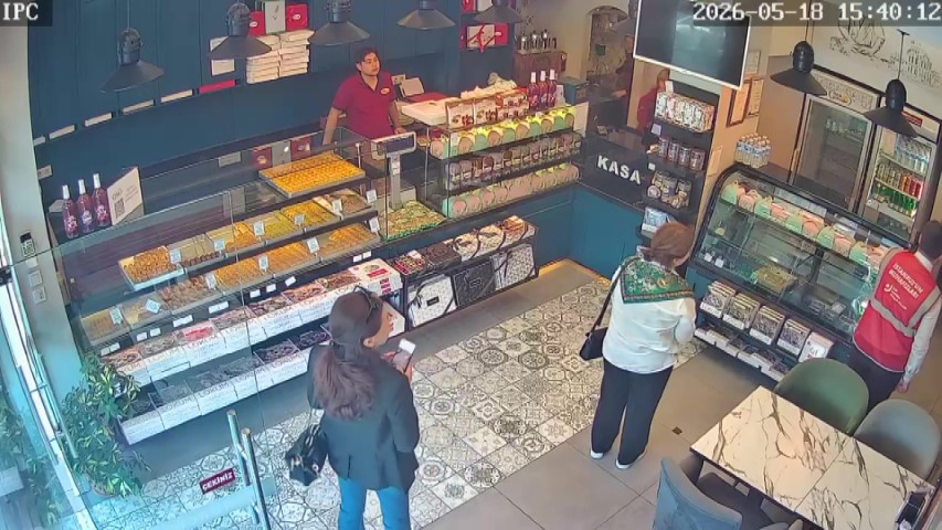 CHP Üsküdar İlçe Başkanı’na selam vermeyen esnafa zabıta ekipleri ceza kesti