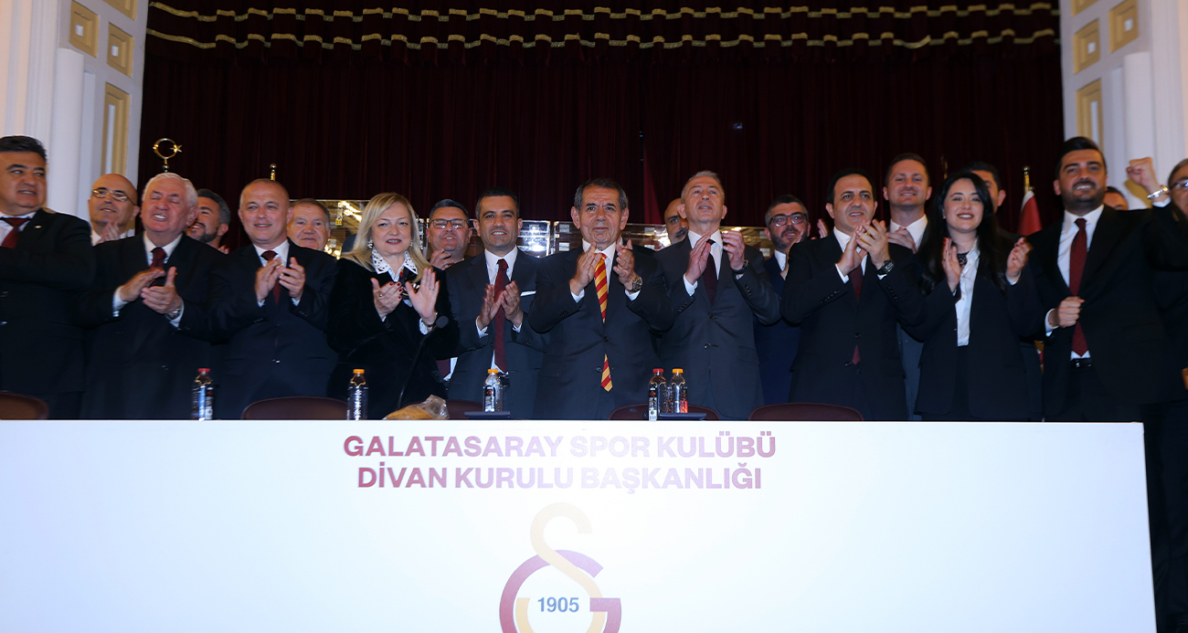 Galatasaray Başkanı Dursun Özbek, hiç durmadan çalışacaklarını belirterek, "Galatasaray için kurduğumuz tüm hayalleri gerçek yapacağız" dedi.