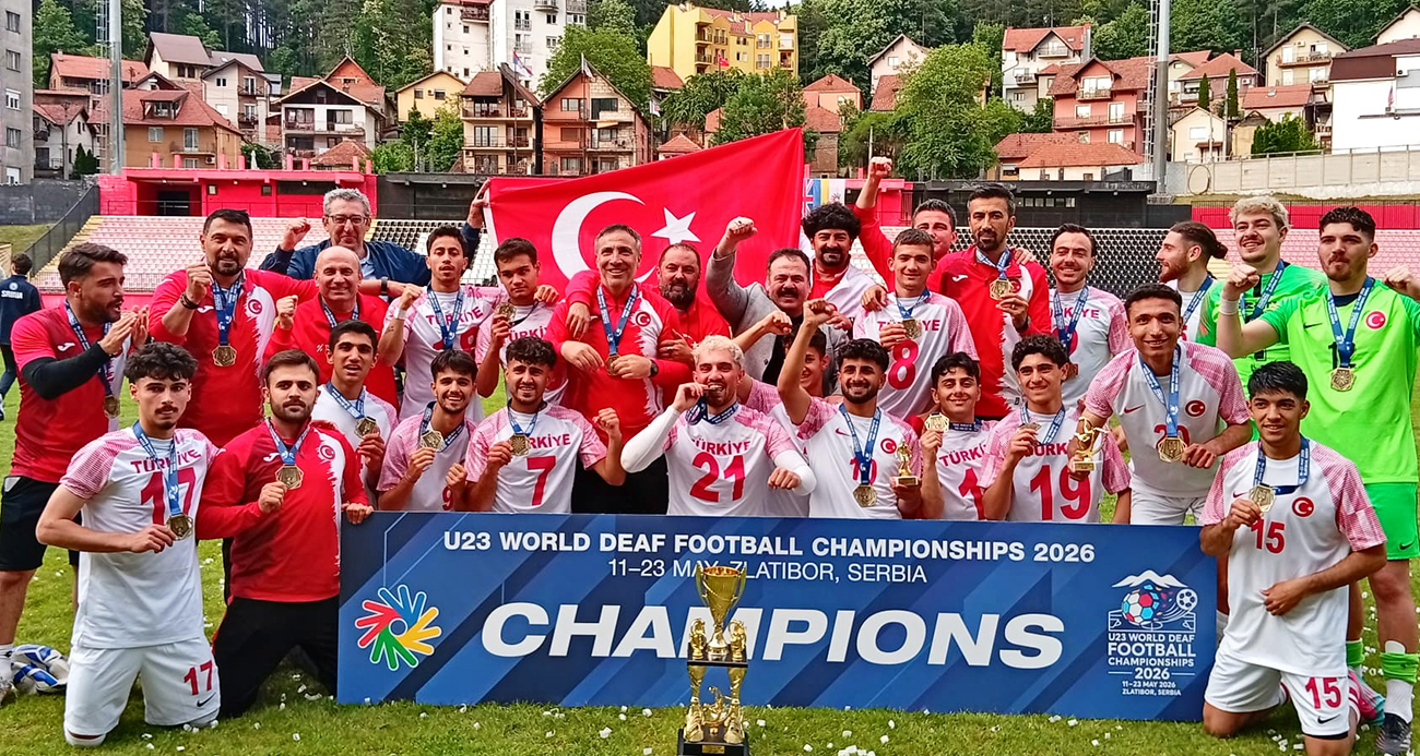 Türkiye Futbol Federasyonu’nun "Türkiye Futbol Oynuyor" projesi kapsamında desteklediği İşitme Engelliler Spor Federasyonu bünyesindeki İşitme Engelliler U23 Milli Takımı, dünya şampiyonu oldu.