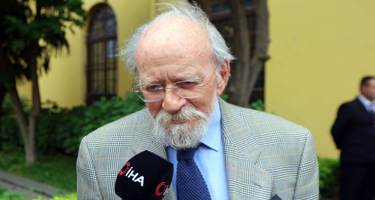 Alp Yalman: "Dursun Özbek’in yeri ayrı"