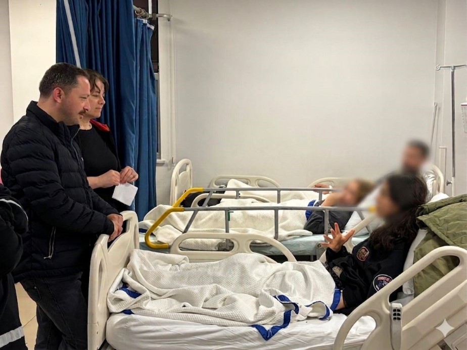 Çanakkale’de tur otobüsü devrildi: 46 yaralı