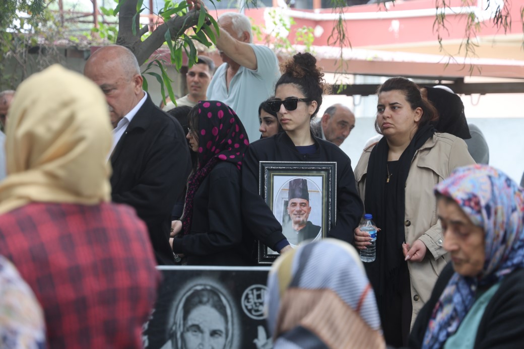 Selde akıntıya kapılarak hayatını kaybeden adamın sular altındaki evi görüntülendi