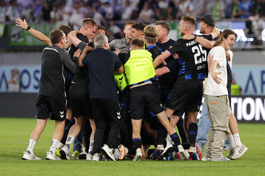 Paderborn, Bundesliga’ya yükseldi
