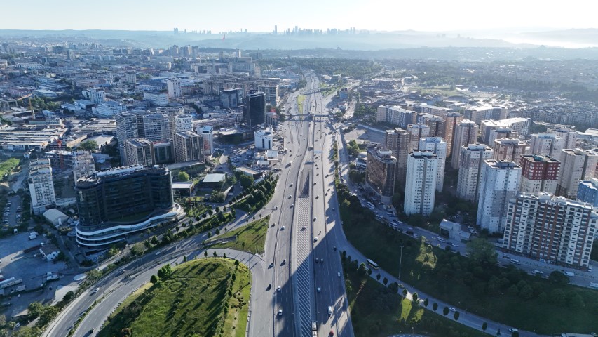 Bayramın ilk günü yollar boş kaldı