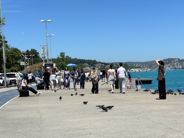 Bayramda İstanbul’da kalanlar sahiller ve parkların tadını çıkardı