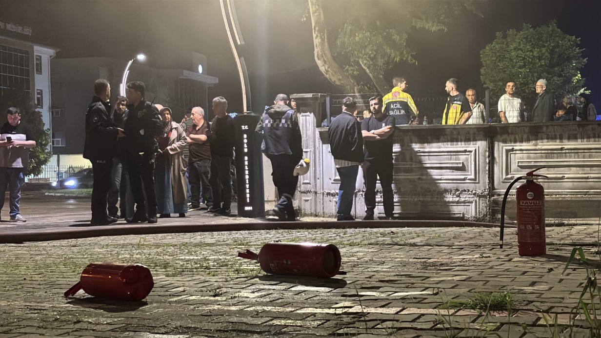 Bolu’da apartman dairesinde korkutan yangın: Evin kedisi telef oldu