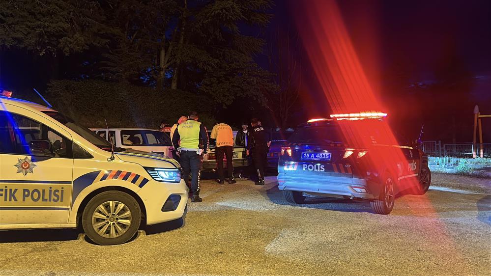 Alkollü sürücü ’dur’ ihtarına uymayarak kaçtı, yakalanınca da cezaları hesaplama derdine düştü