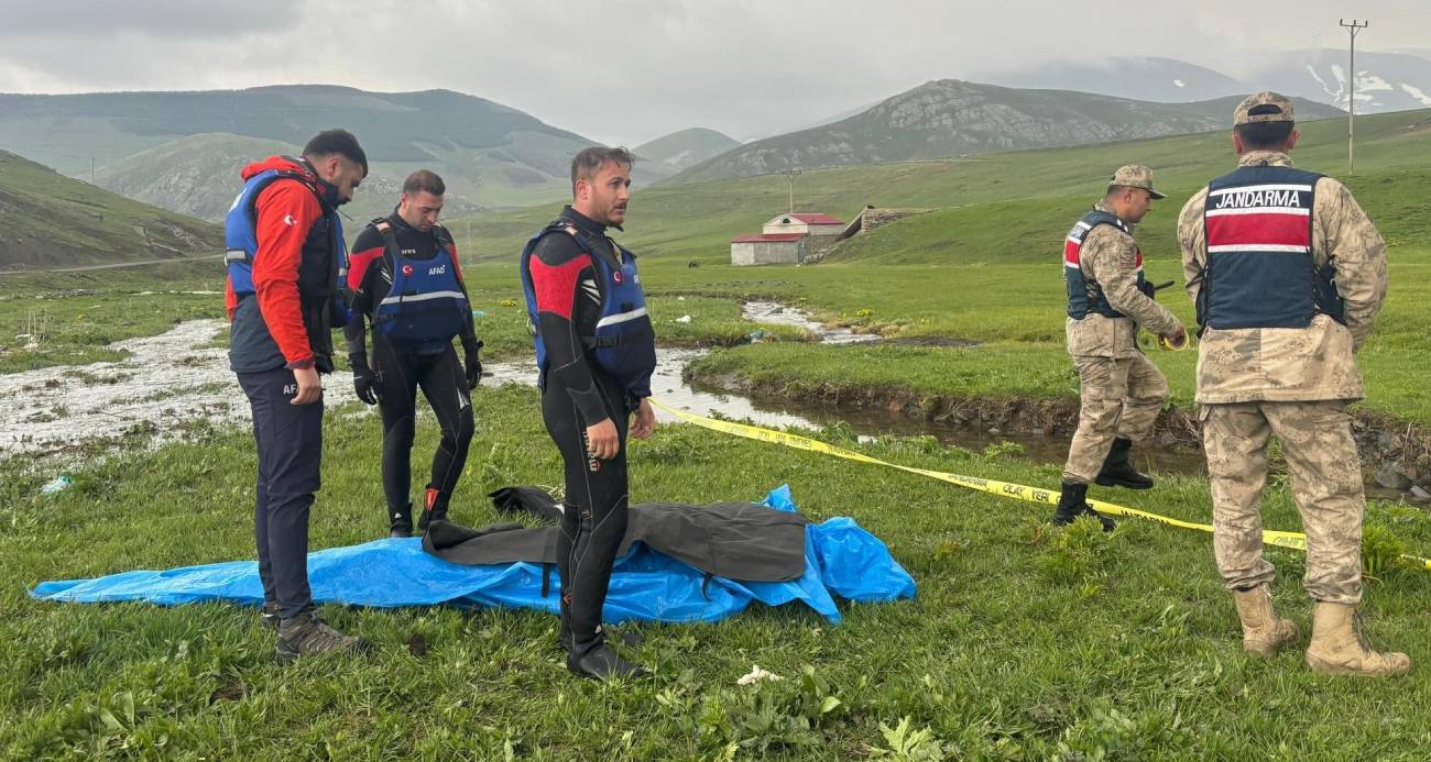 Ardahan’ın Göle ilçesinde sabah saatlerinde kaybolan kadın, derede ölü olarak bulundu.