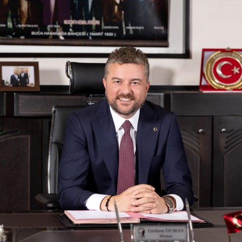 İzmir’de Buca Belediyesine dev yolsuzluk operasyonu: Başkan dahil 50 gözaltı