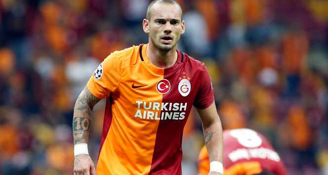 Sneijder ve Van Persie kadroda