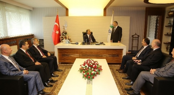 11. Cumhurbaşkanı Abdullah Gül Başkan Çelik&#039;i Ziyaret Etti