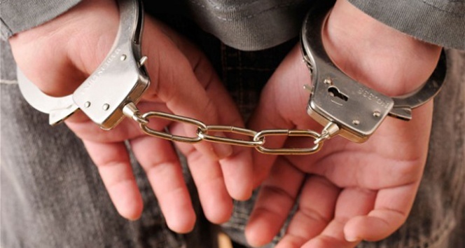 Sivas&#039;ta eski 8 polis FETÖ’den tutuklandı